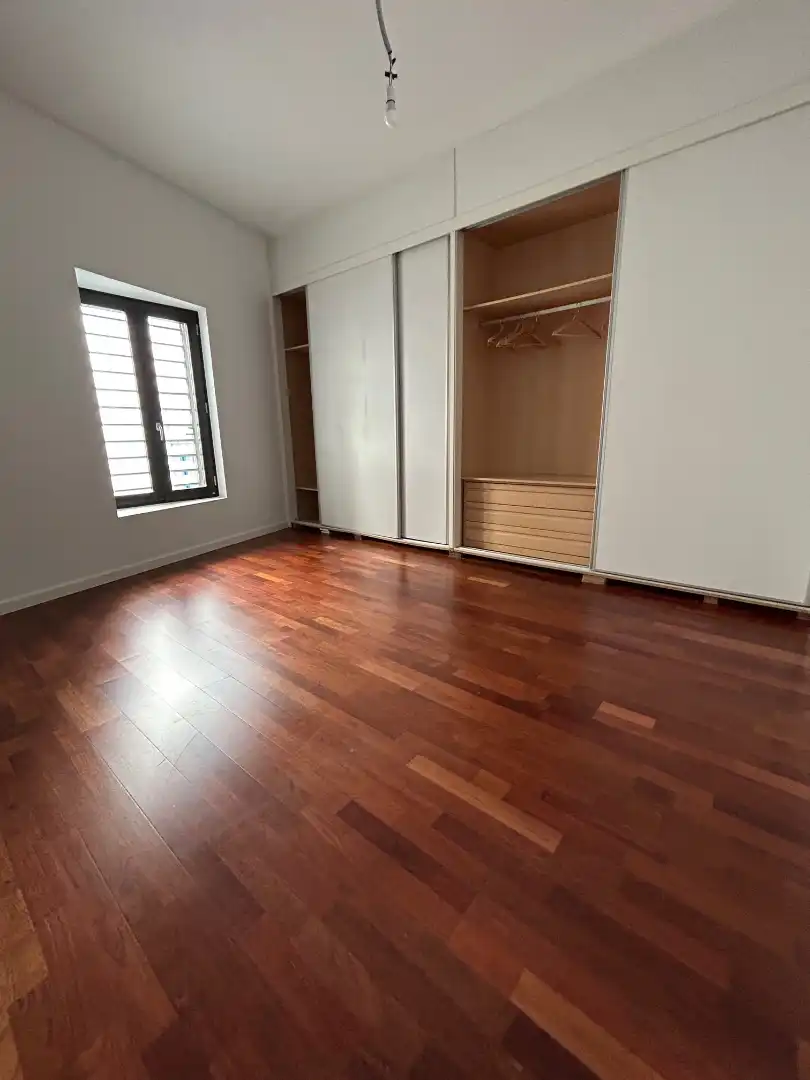 Habitación de Dúplex de alquiler en Sevilla con Aire acondicionado, Calefacción y Parquet