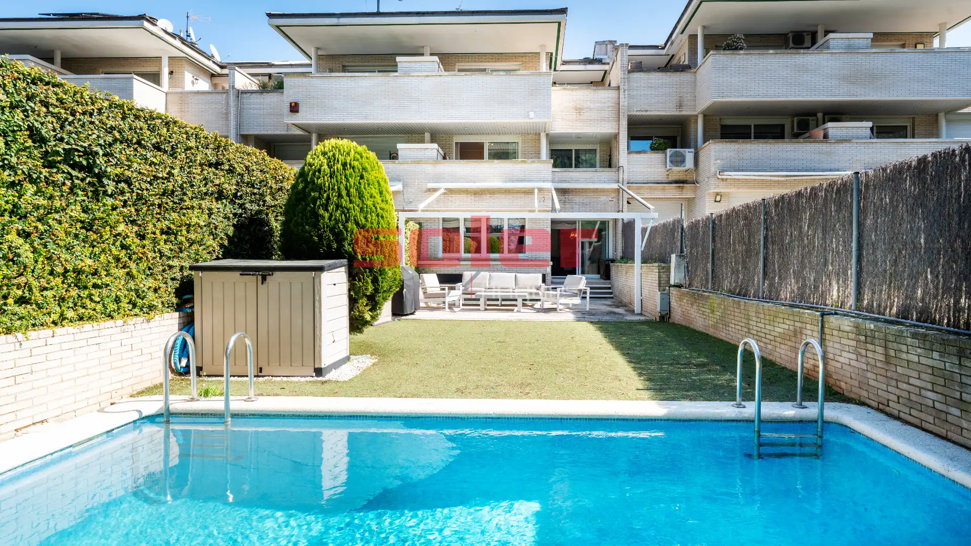 Jardín de Casa adosada en venta en Sant Cugat del Vallès con Aire acondicionado, Calefacción y Jardín privado