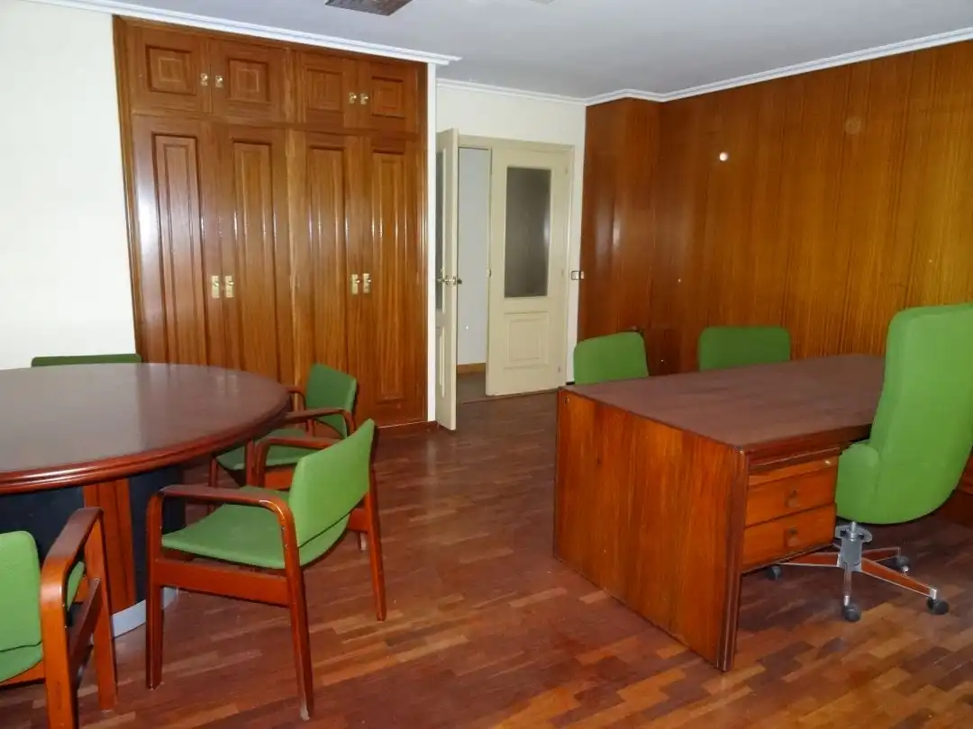 Büro zur Miete in Calle General Vara de Rey, imagen 23