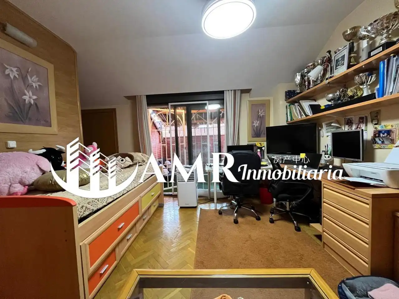 Dormitori de Casa adosada en venda en Humanes de Madrid, Madrid