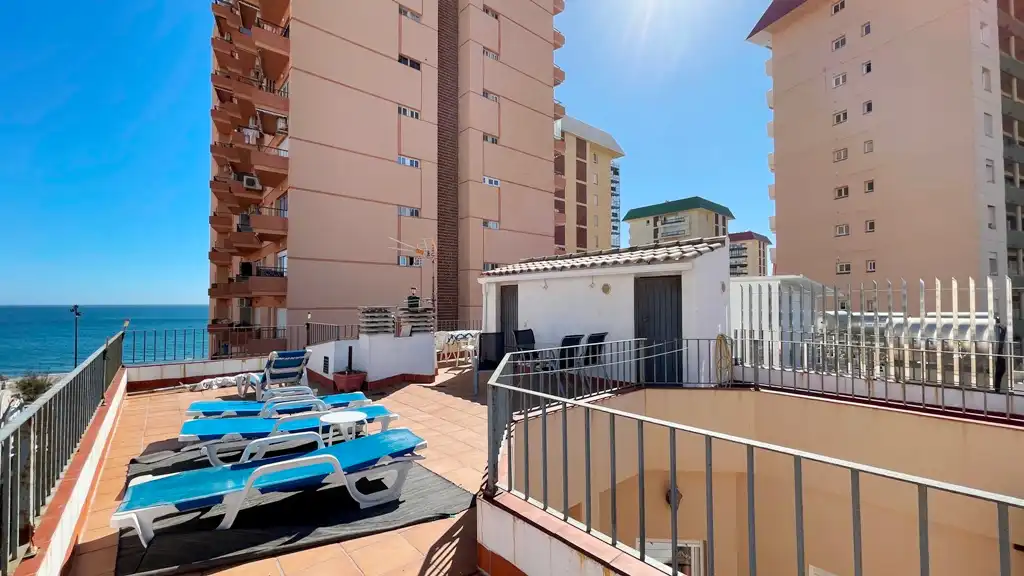 Terrace of Attic for sale in Fuengirola  with Air Conditioner, Terrace and Oven