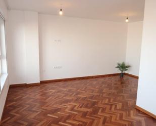 Living room of Duplex to rent in A Coruña Capital   with Parquet flooring, Terrace and Storage room