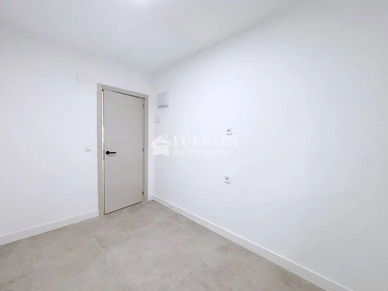 Piso en venta en Alicante / Alacant con Trastero y Alarma