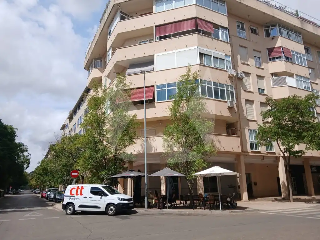 Business premises for sale in Calle Oaxaca, imagen 2