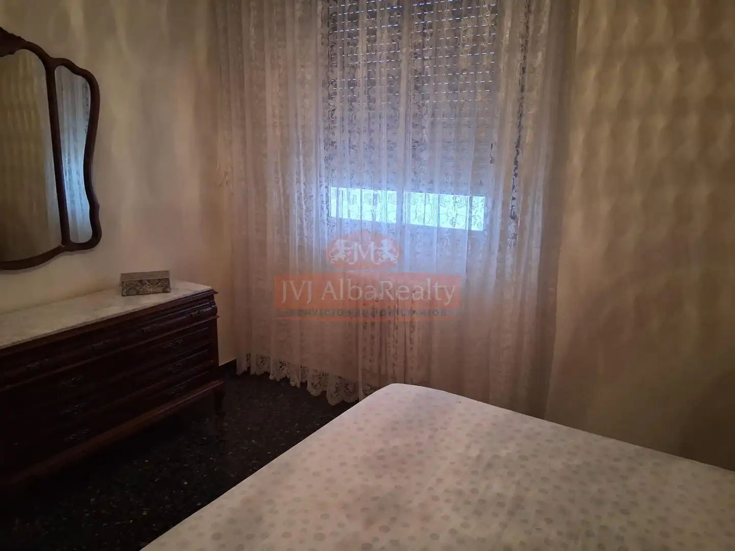 Habitación de Piso en venta en Albacete con Aire acondicionado, Calefacción y Balcón