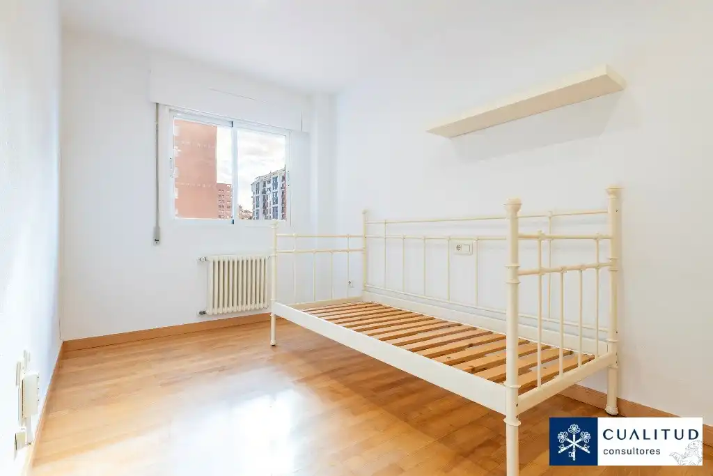 Habitación de Piso en venta en Castellón de la Plana / Castelló de la Plana con Trastero