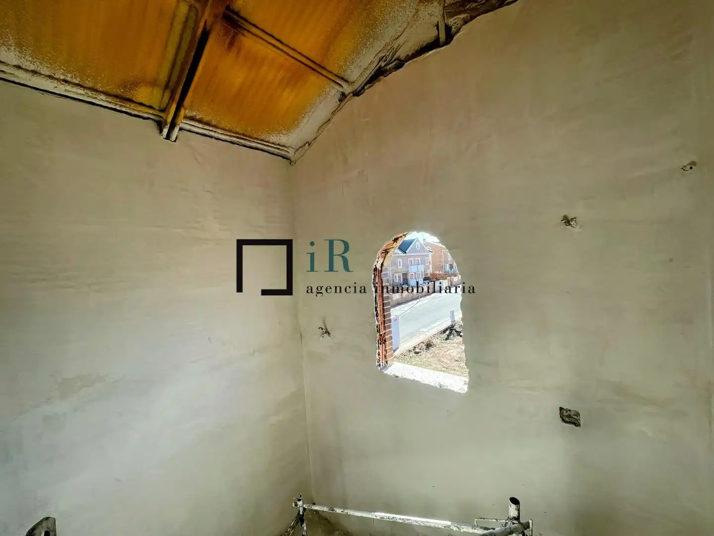 Detached homes for sale in Burguillos de Toledo  with Heating, Private garden and Storage room
