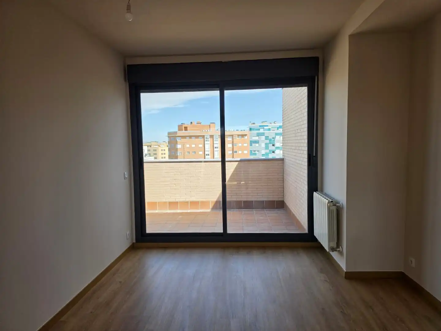 Habitación de Piso en venta en Madrid con Aire acondicionado, Trastero y Piscina comunitaria