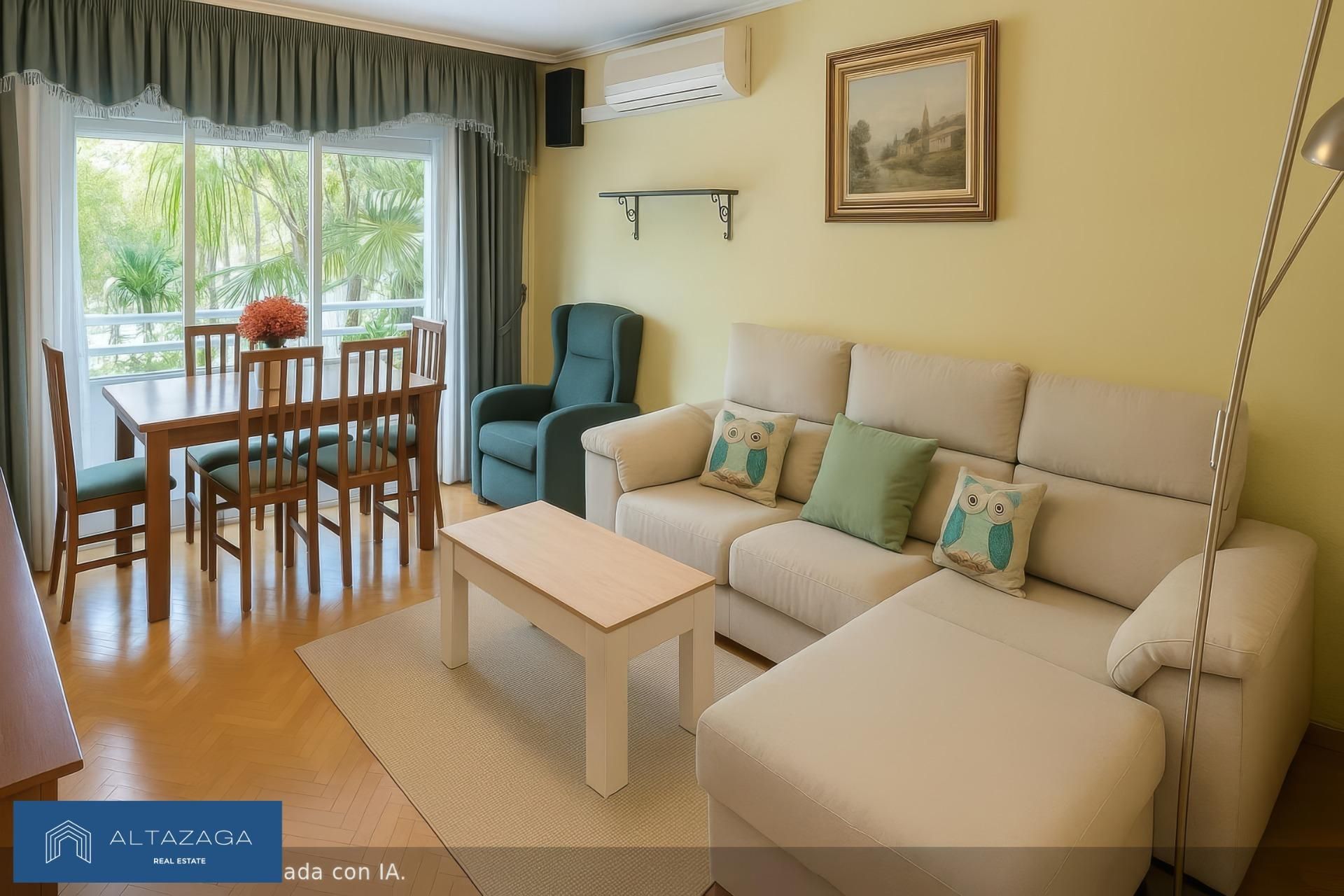 Living room of Flat for sale in San Sebastián de los Reyes  with Heating, Terrace and Storage room
