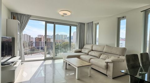 ltpgtModerno y soleado apartamento de ltstronggt2 dormitorios y 2 bantildeos ltstronggtenampnbspun residencial contemporaacuteneo