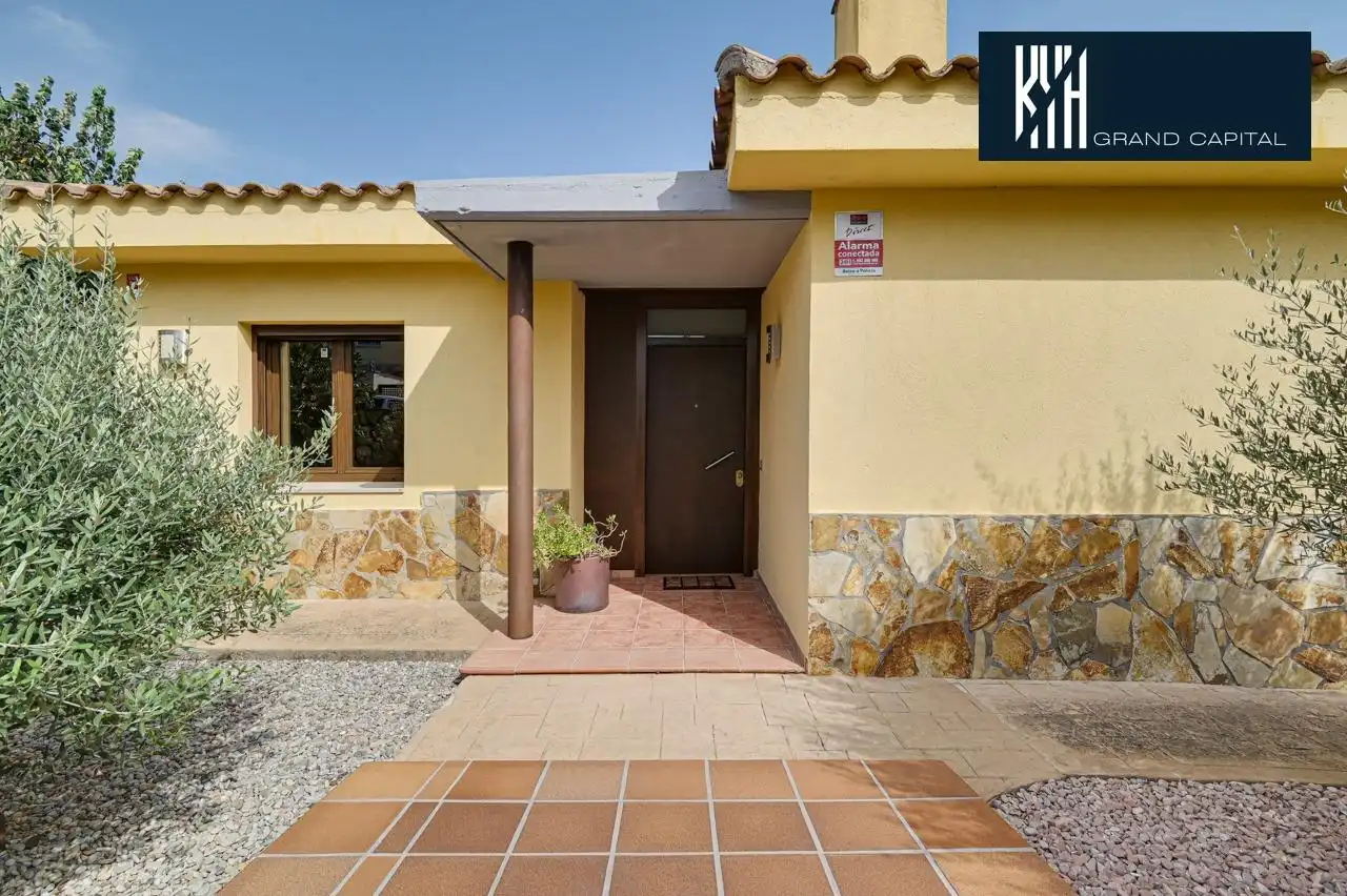 Casa con terraza en venta en Urbanització Llac del Cigne, imagen 14