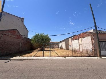 Wohnbaugrundstück zum Verkauf in Calle de Federico Mayo