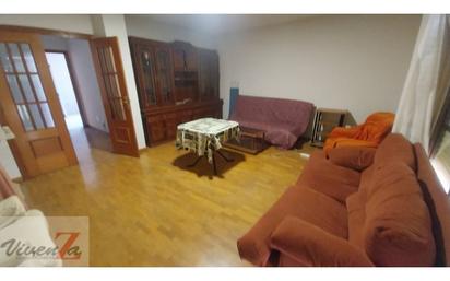 Living room of Flat for sale in Zamora Capital   with Balcony