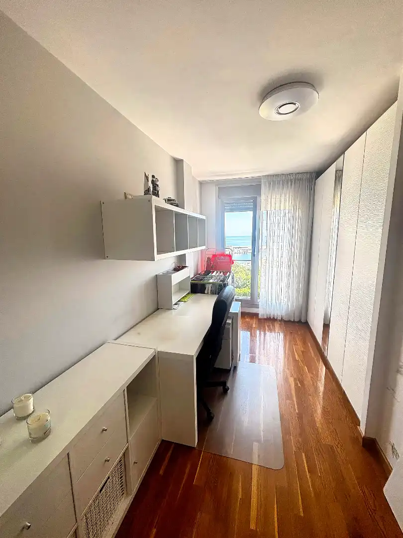 Bedroom of Flat for sale in Burela  with Heating, Parquet flooring and Storage room