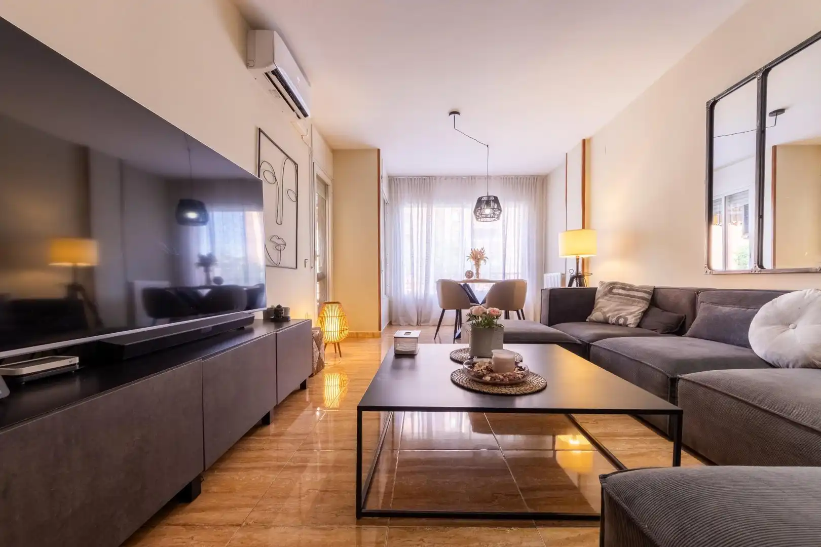 Living room of Flat for sale in Reus  with Heating and Balcony