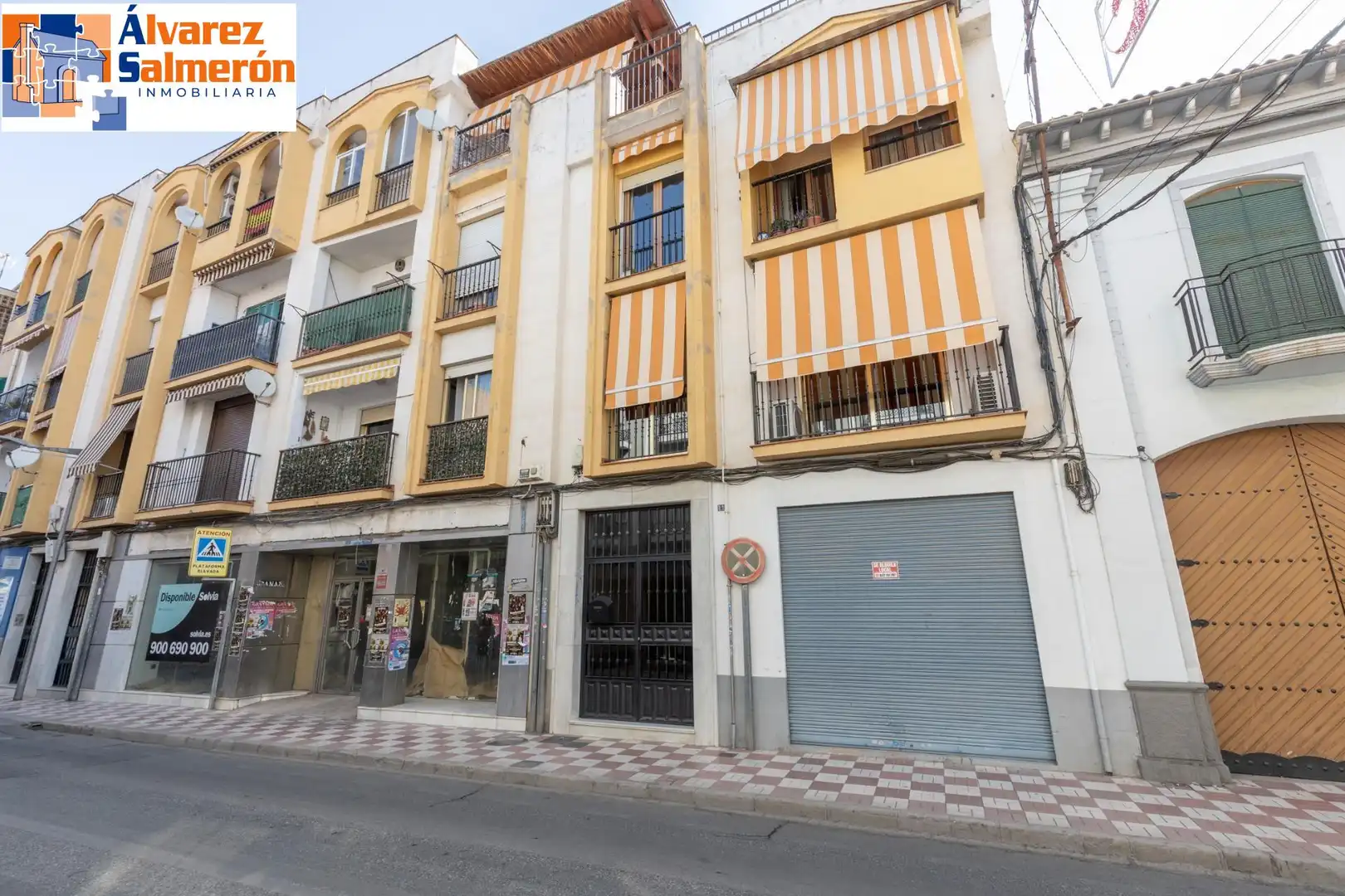 Vista exterior de Piso en venta en Albolote con Aire acondicionado, Calefacción y Balcón