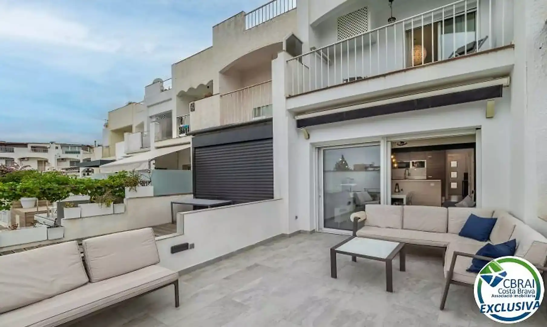 Maison avec piscine à vendre à Calle Carrer Port del sol numéro 22