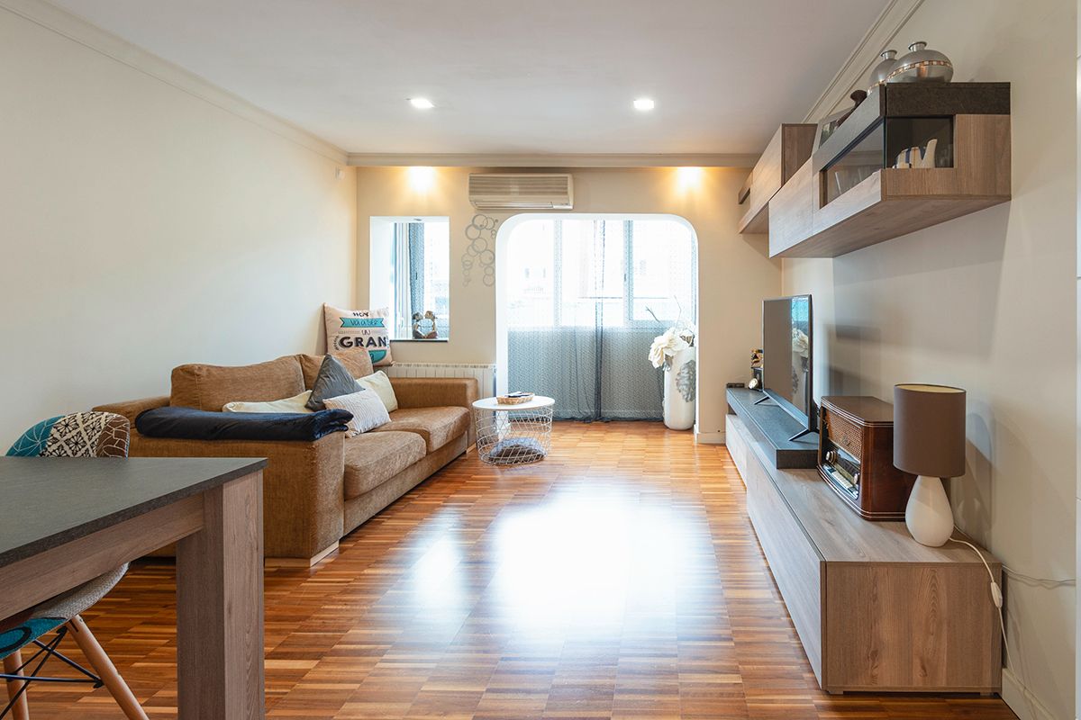 Sala d'estar de Pis en venda en Viladecans amb Aire condicionat, Calefacció i Parquet