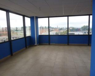 Oficina de lloguer en Vic amb Calefacció