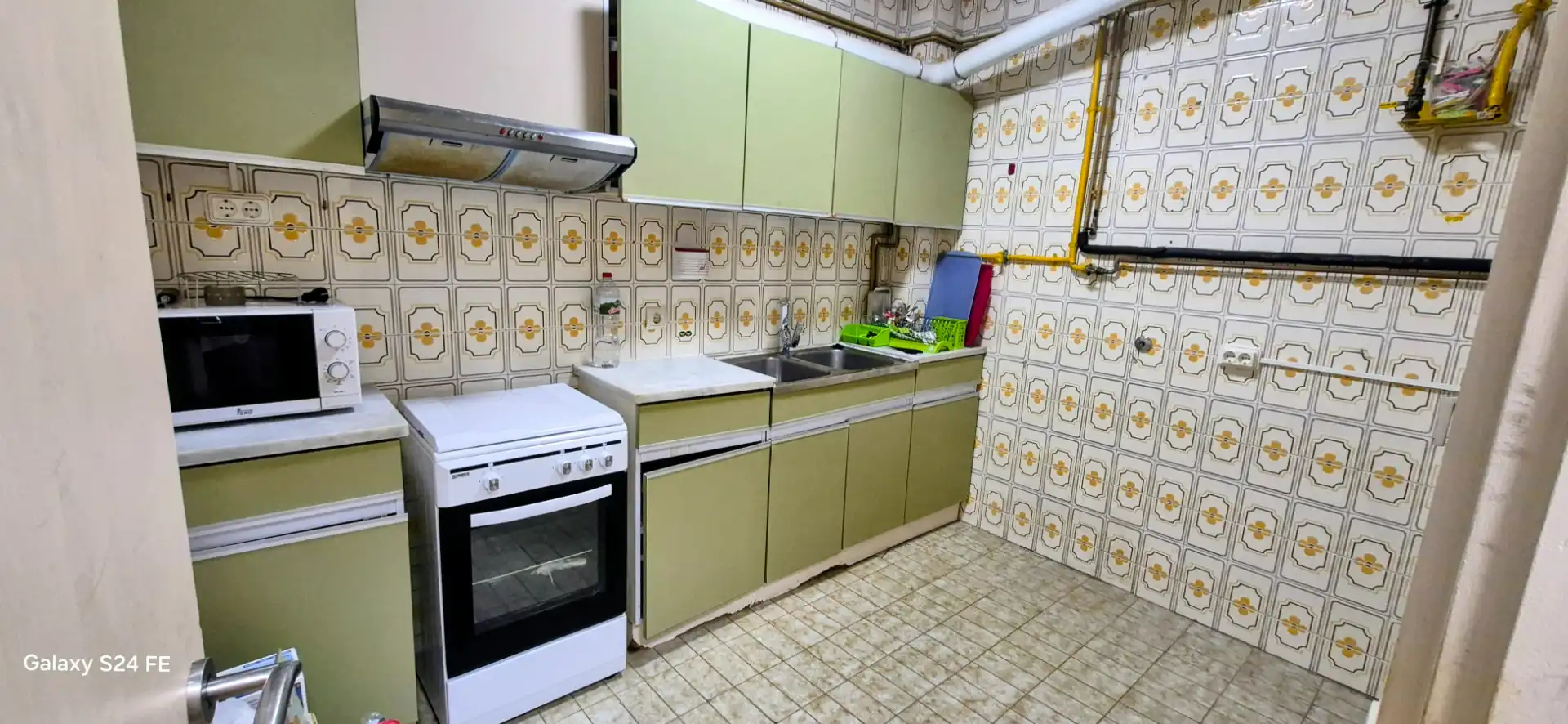 Kitchen of Flat for sale in Barcelona  with Air Conditioner, Furnished and Oven