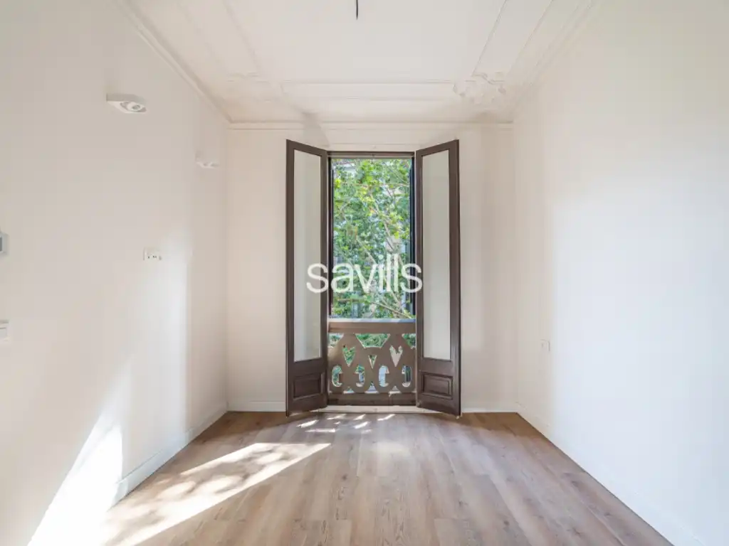 Dormitori de Apartament en venda en Barcelona amb Aire condicionat, Calefacció i Forn