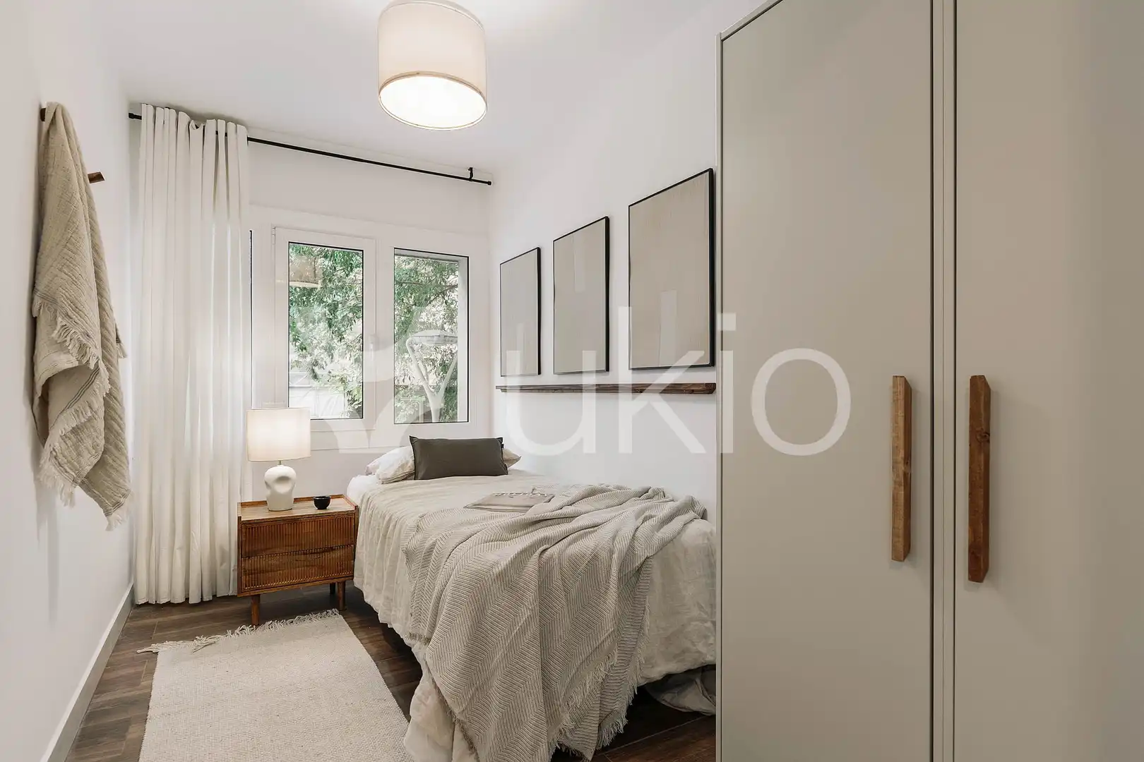 Habitación de Apartamento de alquiler en Barcelona con Aire acondicionado, Amueblado y Horno
