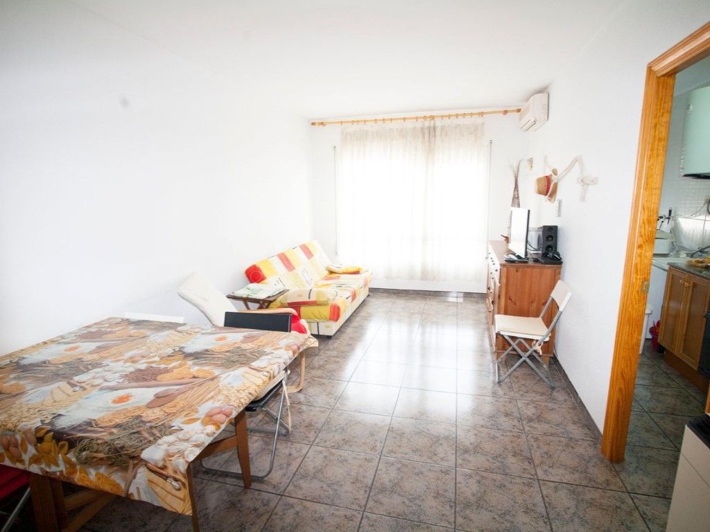 Sala d'estar de Apartament en venda en Sant Carles de la Ràpita amb Aire condicionat
