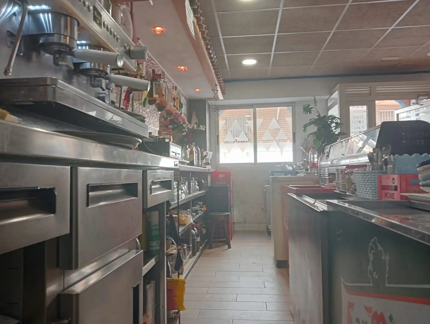Cocina de Local en traspaso en Vila-real con Terraza y Amueblado