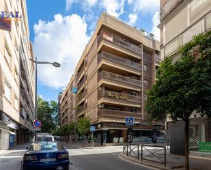 Exterior view of Duplex for sale in  Granada Capital  with Balcony