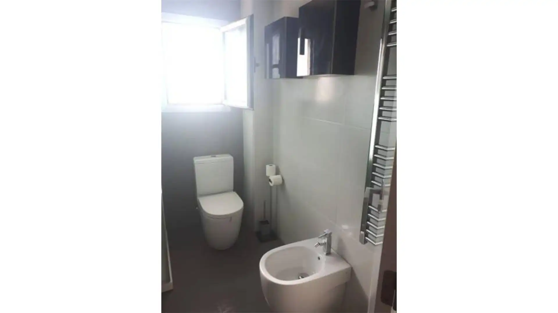 Baño de Apartamento en venta en Piles con Aire acondicionado, Terraza y Amueblado