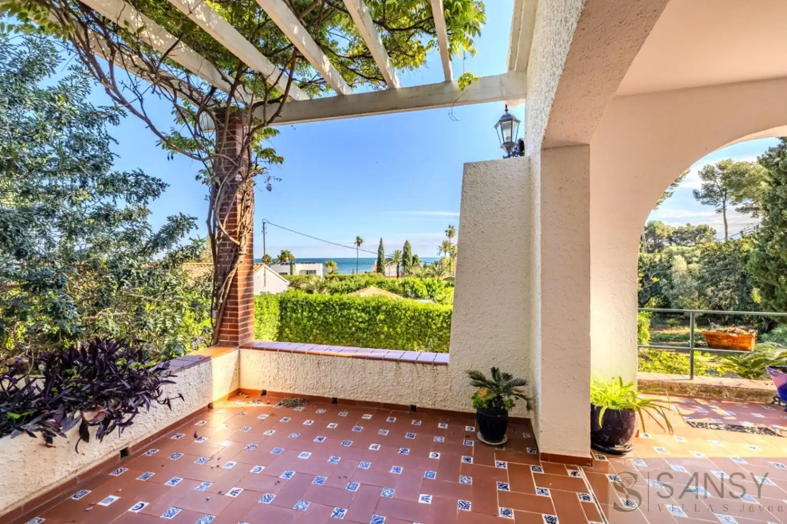 Houses for sale in Las Rotas / Les Rotes