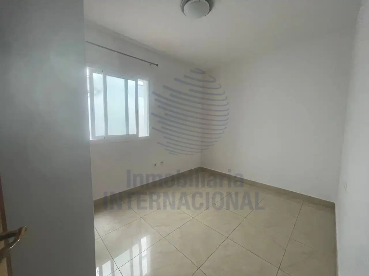 Piso en venta en Montaña - Zamora