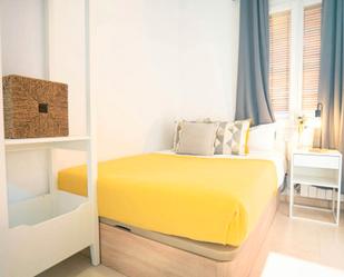Bedroom of Flat to share in  Barcelona Capital  with Heating and Washing machine