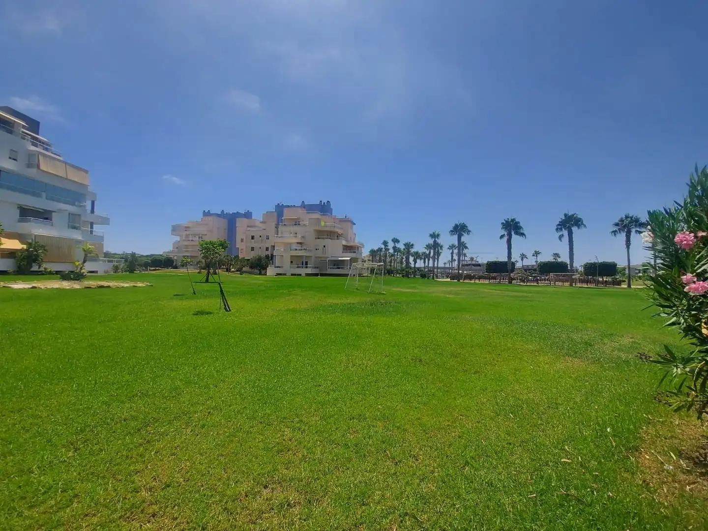 Villa mit Terrasse zum Verkauf in Almerimar, imagen 7