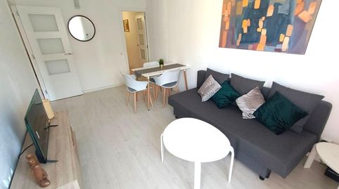 Foto 4 von Wohnungen zur Miete in El Camp de l'Arpa del Clot, Barcelona Capital