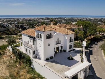 Chalet con piscina en venta en La Quinta