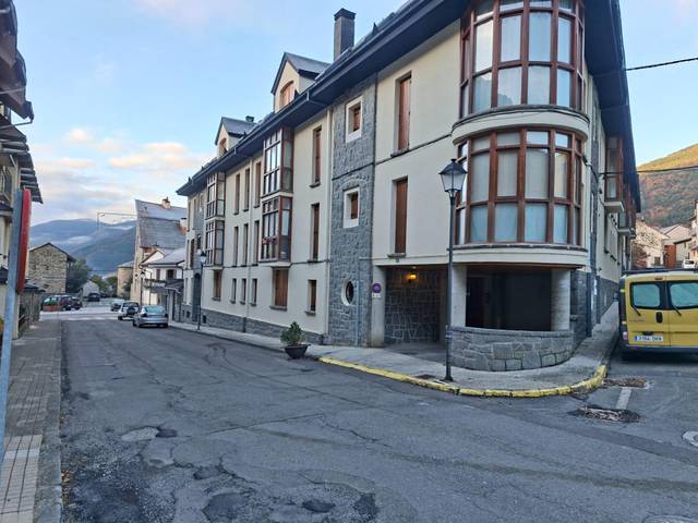 Dúplex en Venta en  GOYA en Biescas