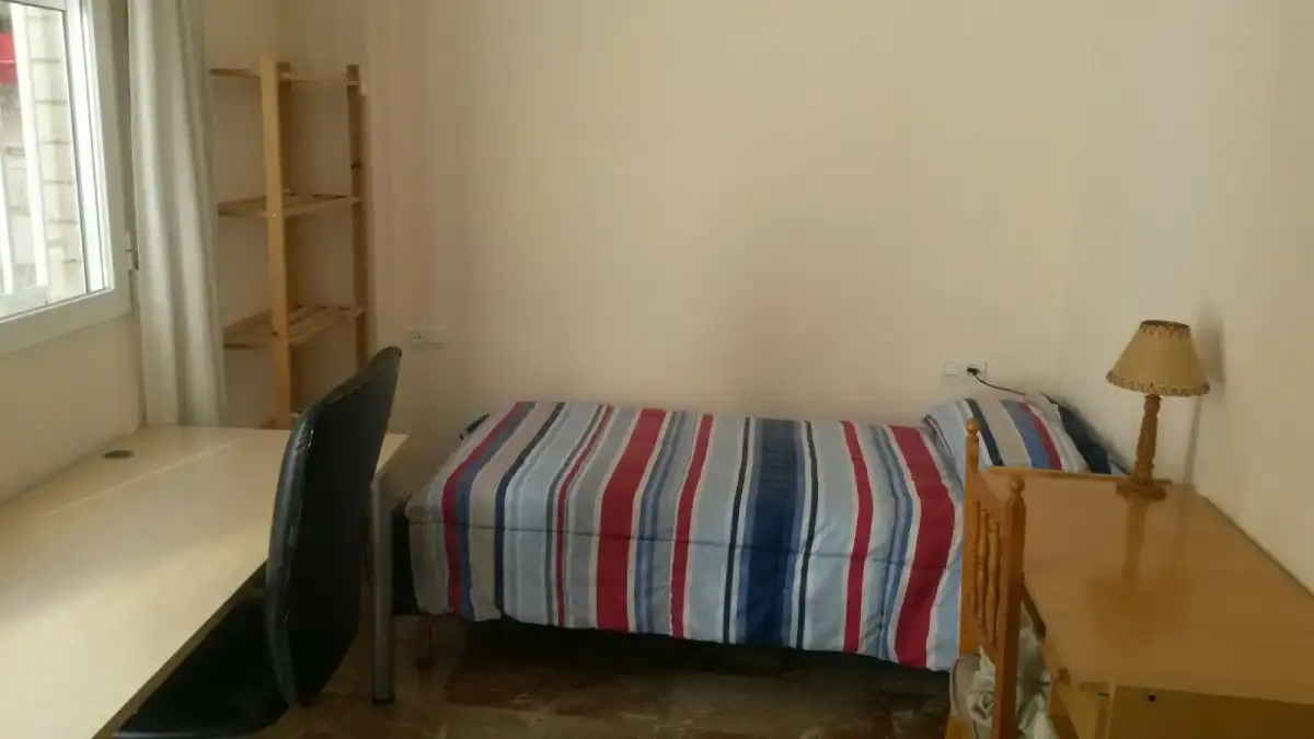 Bedroom of Flat for rent in Granada  with Terrace and Furnished