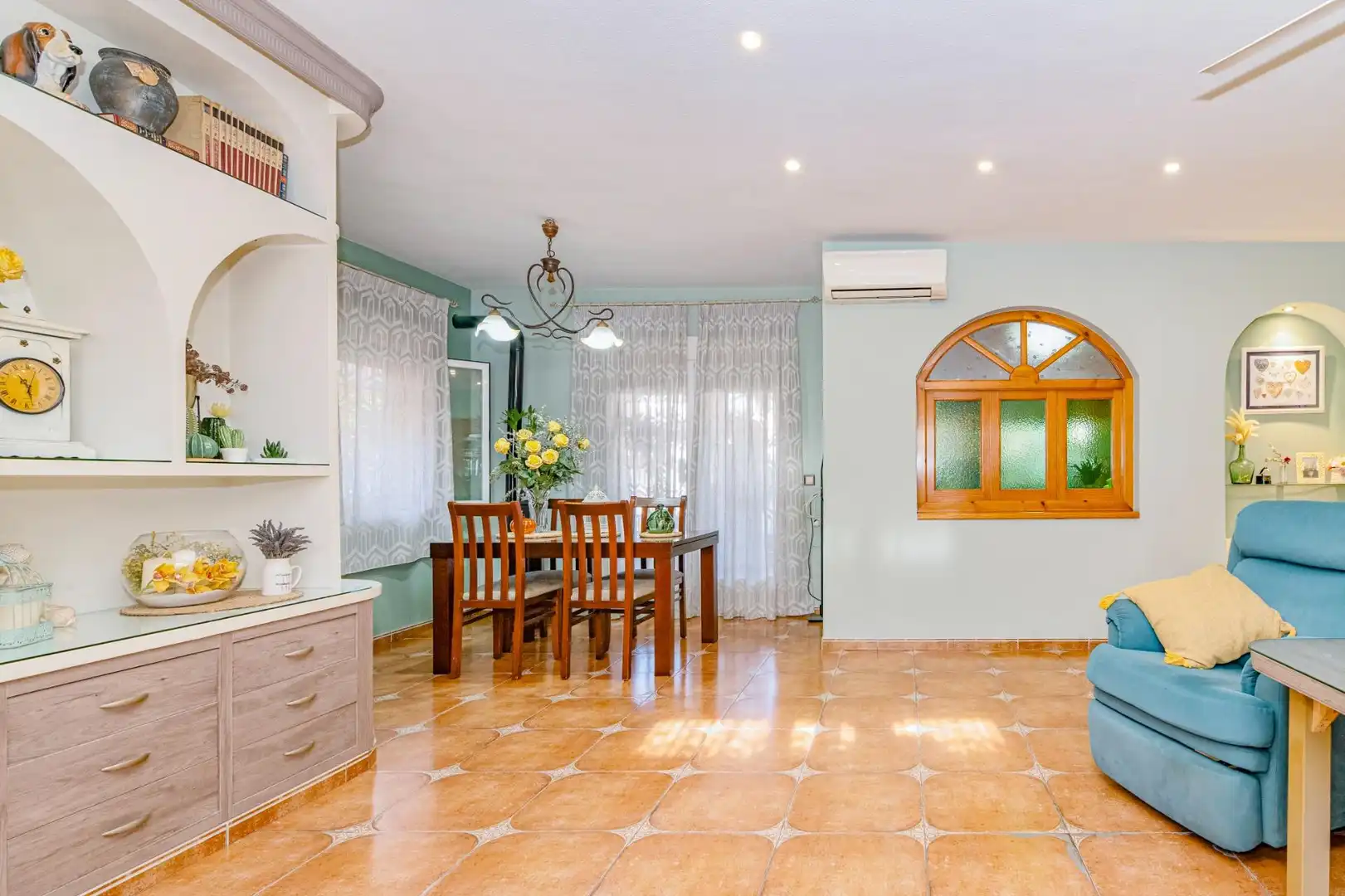 Dining room of Houses for sale in Cúllar Vega, Granada