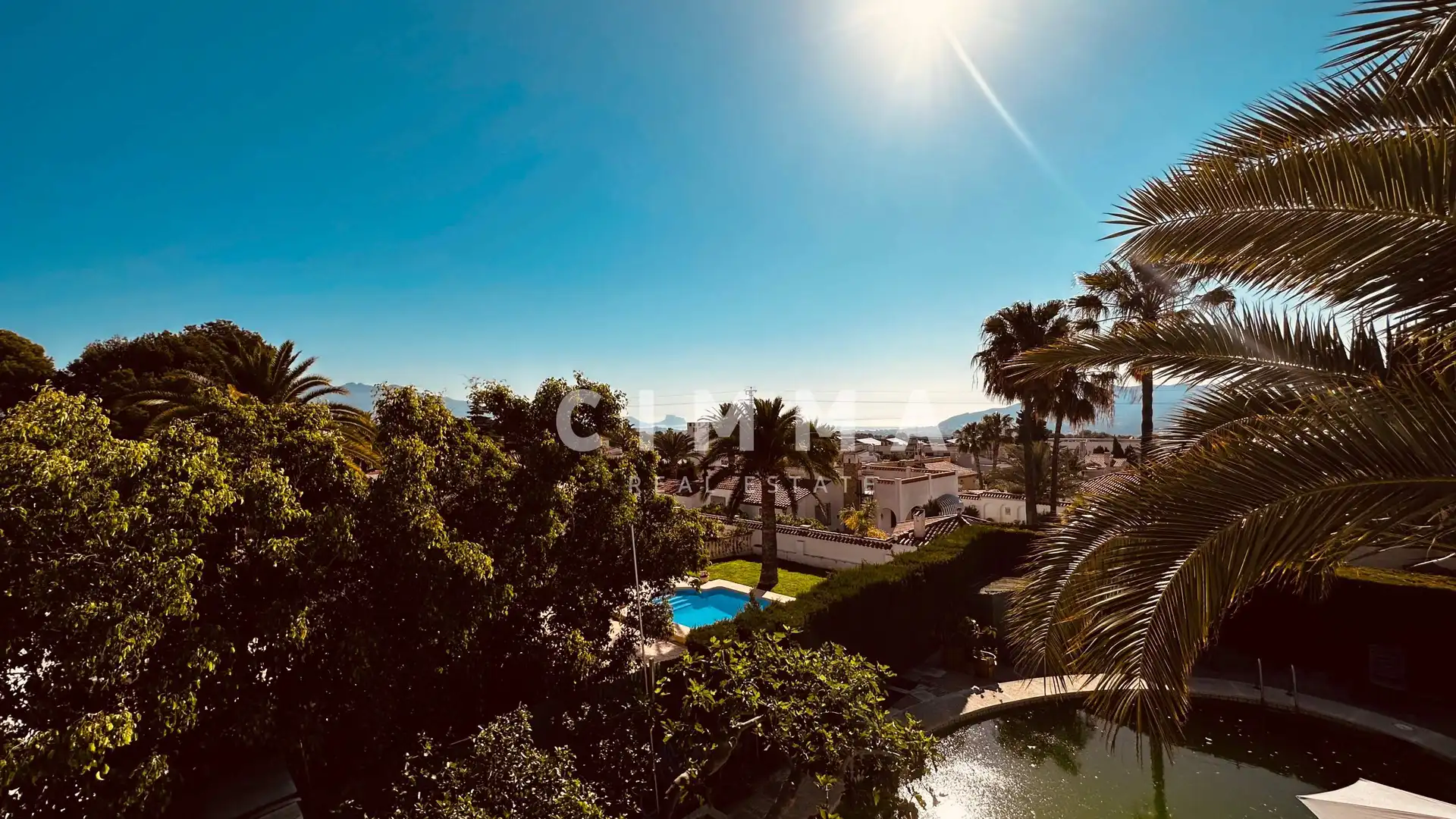 Vista exterior de Casa o chalet en venta en La Nucia con Aire acondicionado, Calefacción y Jardín privado