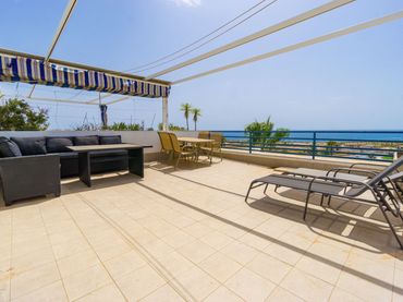 Penthouse mit Pool zum Verkauf in Orihuela Costa