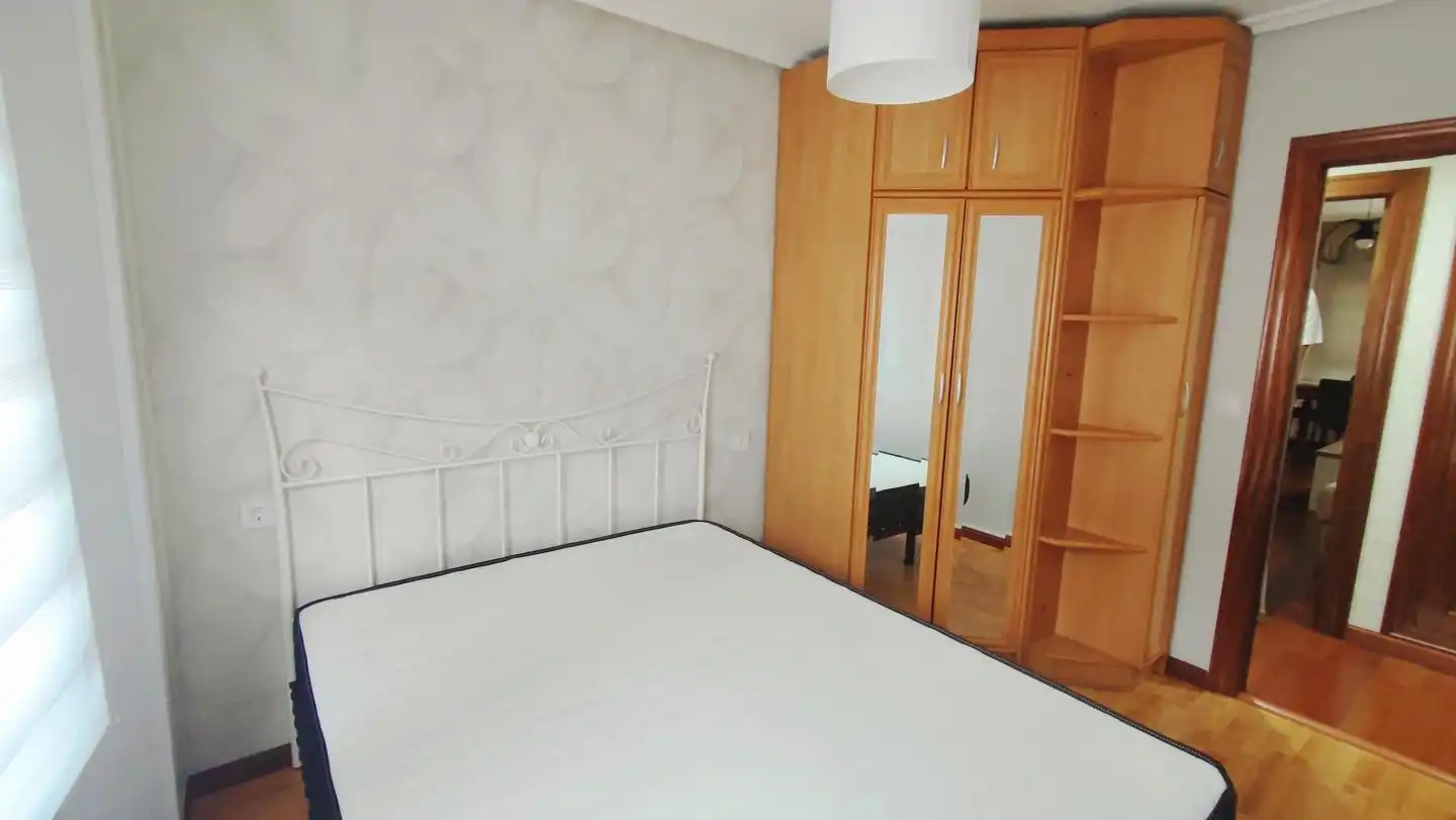 Bedroom of Flat for sale in Mieres (Asturias)  with Heating, Parquet flooring and Storage room