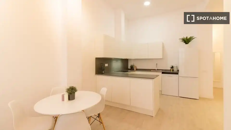Piso en alquiler en Ciutat Vella, imagen 6