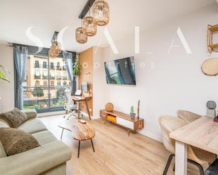 Living room of Flat to rent in  Madrid Capital  with Air Conditioner, Heating and Terrace