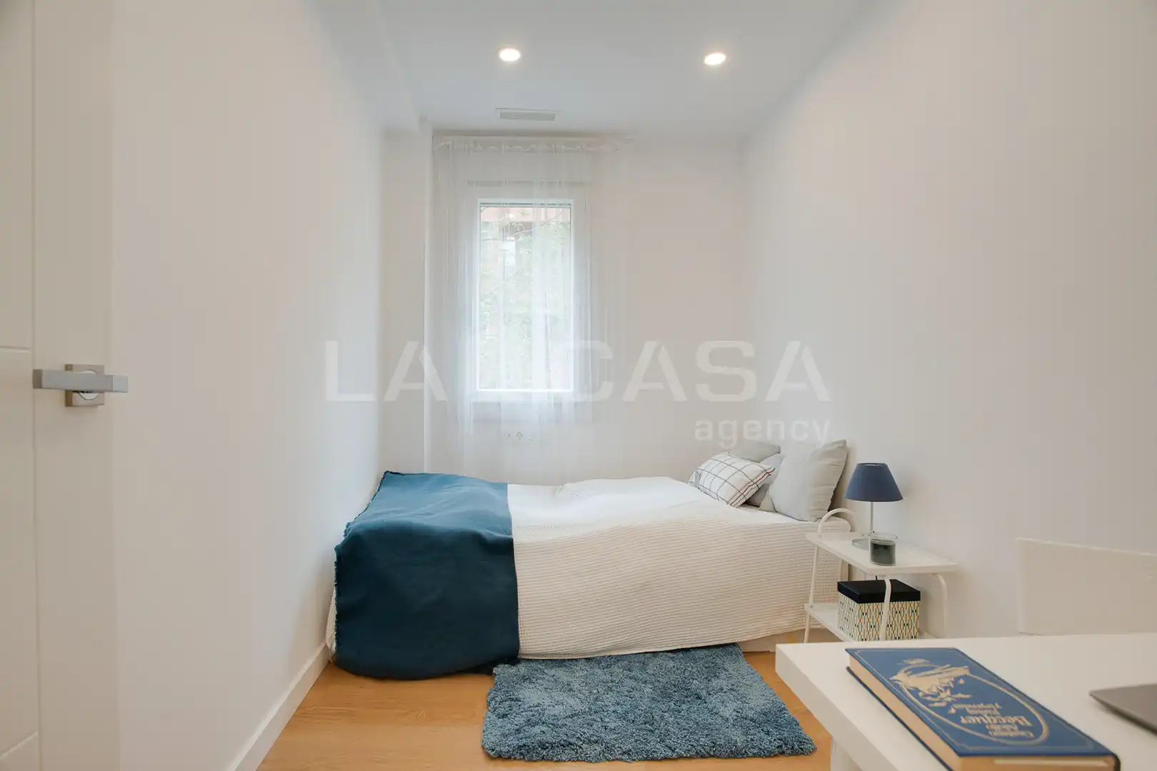 Schlafzimmer von Wohnung zum Verkauf in Barcelona mit Heizung und Balkon