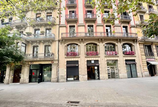 Oficina en Alquiler en  Plaça de Tetuan, 3, 3 en Dreta de l'Eixample