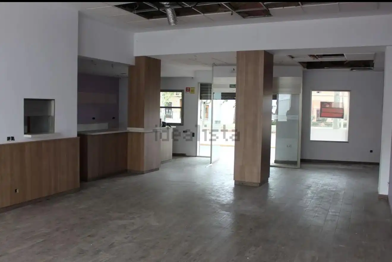 Local commercial à vendre à Albereda Escultor Ramon Inglés, imagen 3