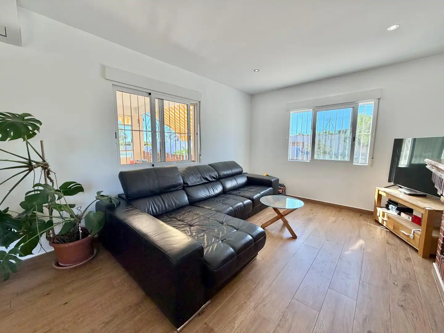 Sala de estar de Casa o chalet en venta en Elche / Elx con Aire acondicionado, Jardín privado y Terraza
