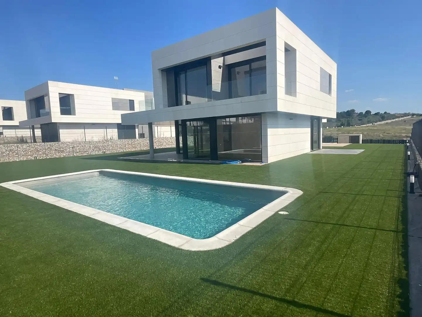 Piscina de Casa o chalet de alquiler en Majadahonda con Aire acondicionado, Calefacción y Jardín privado