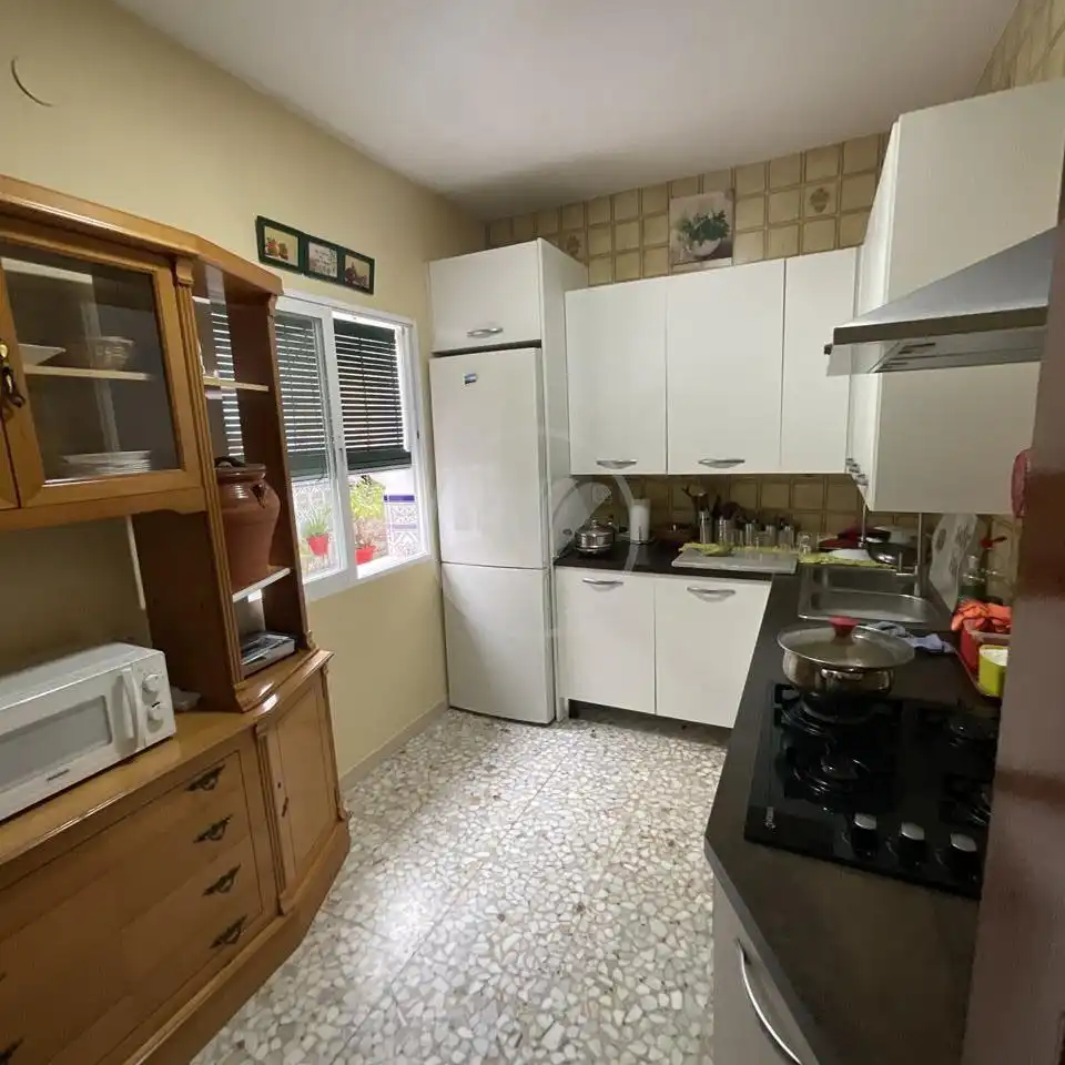 Cuina de Casa o xalet en venda en Linares amb Aire condicionat i Terrassa